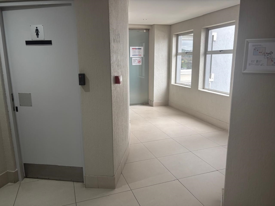 To Let Commercial Property for Rent in Rosendal Western Cape
